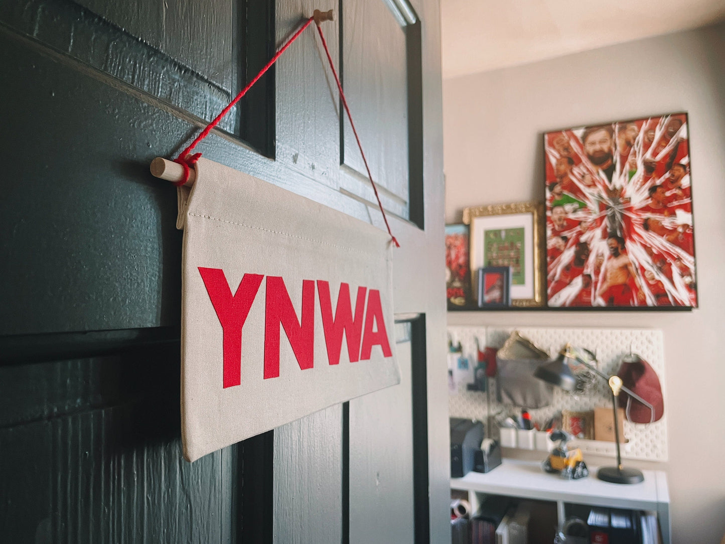 Liverpool 'YNWA' Rectangle Pennant Flag